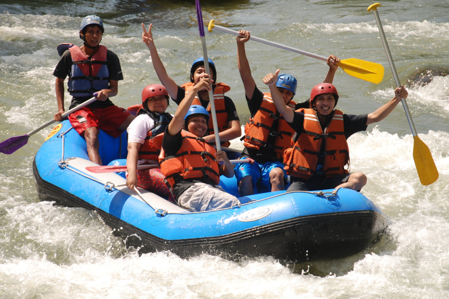 Thrilling Kiulu White Water Rafting Adventure – Shared Tour