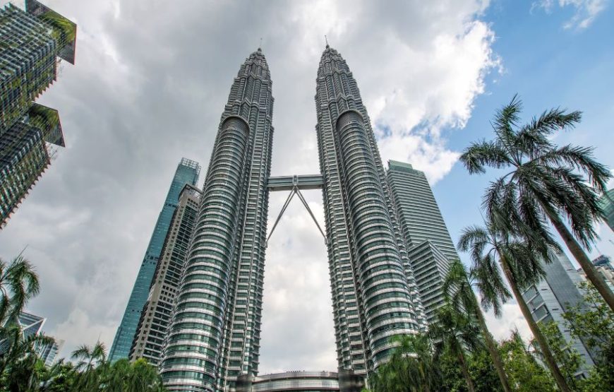 Grand Kuala Lumpur, Putrajaya, Batu Caves Tour – Private Tour
