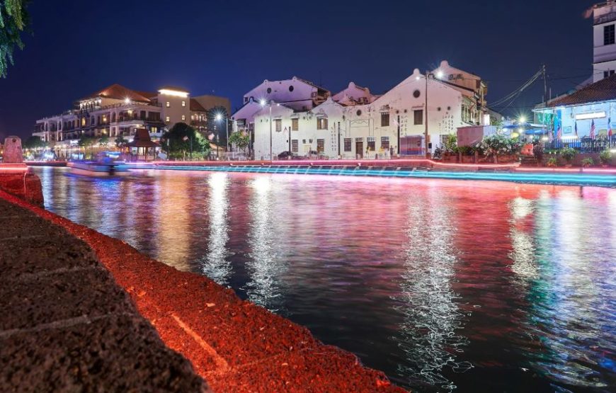 Malacca Night Tour with River Cruise & Trishaw Ride