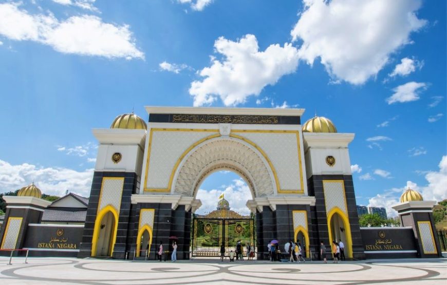 Grand Kuala Lumpur, Putrajaya, Batu Caves Tour – Private Tour