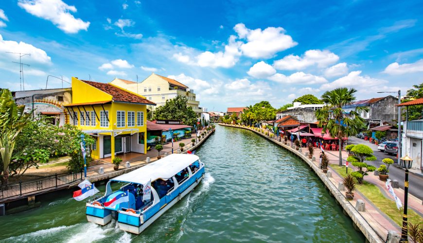 Best Tour Guide in Malaysia